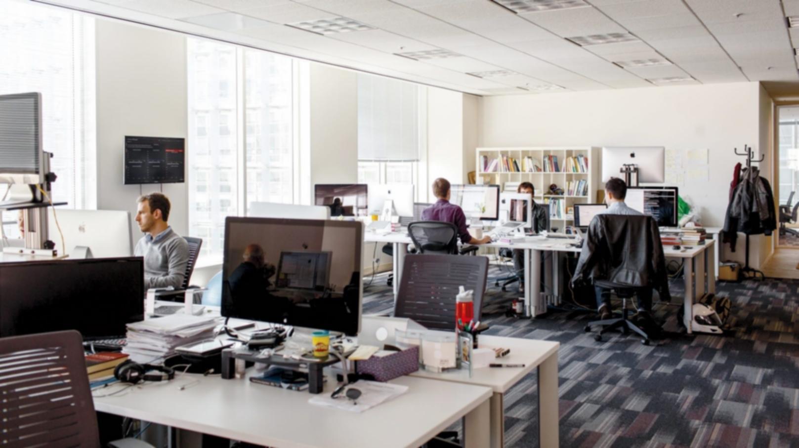 Fachbücher und Forschungsmaterialien